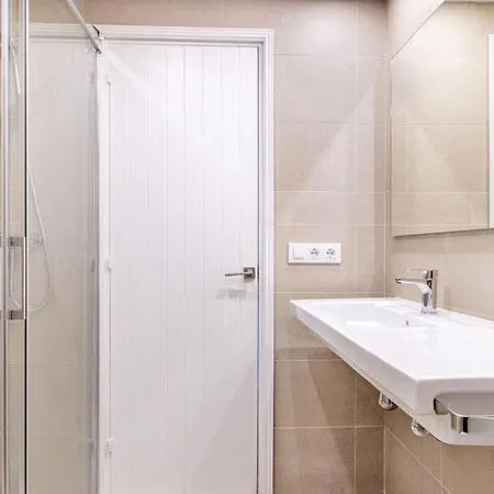 Playa Gold By Menorca Vacations * 손 보우